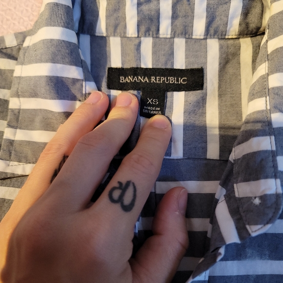 Blouse - Picture 2 of 2